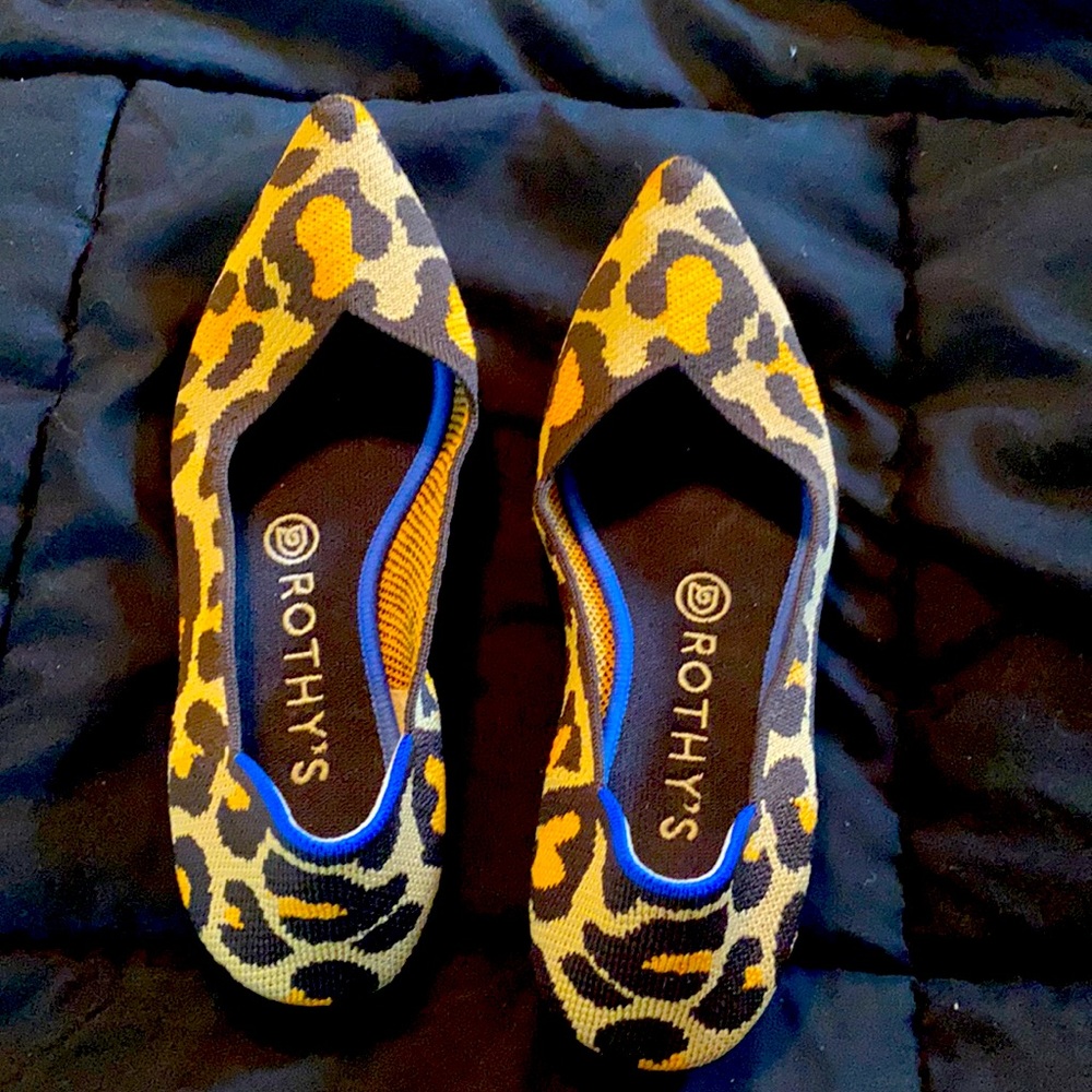 7.5 Big Cat “The Point” Rothy’s Flats